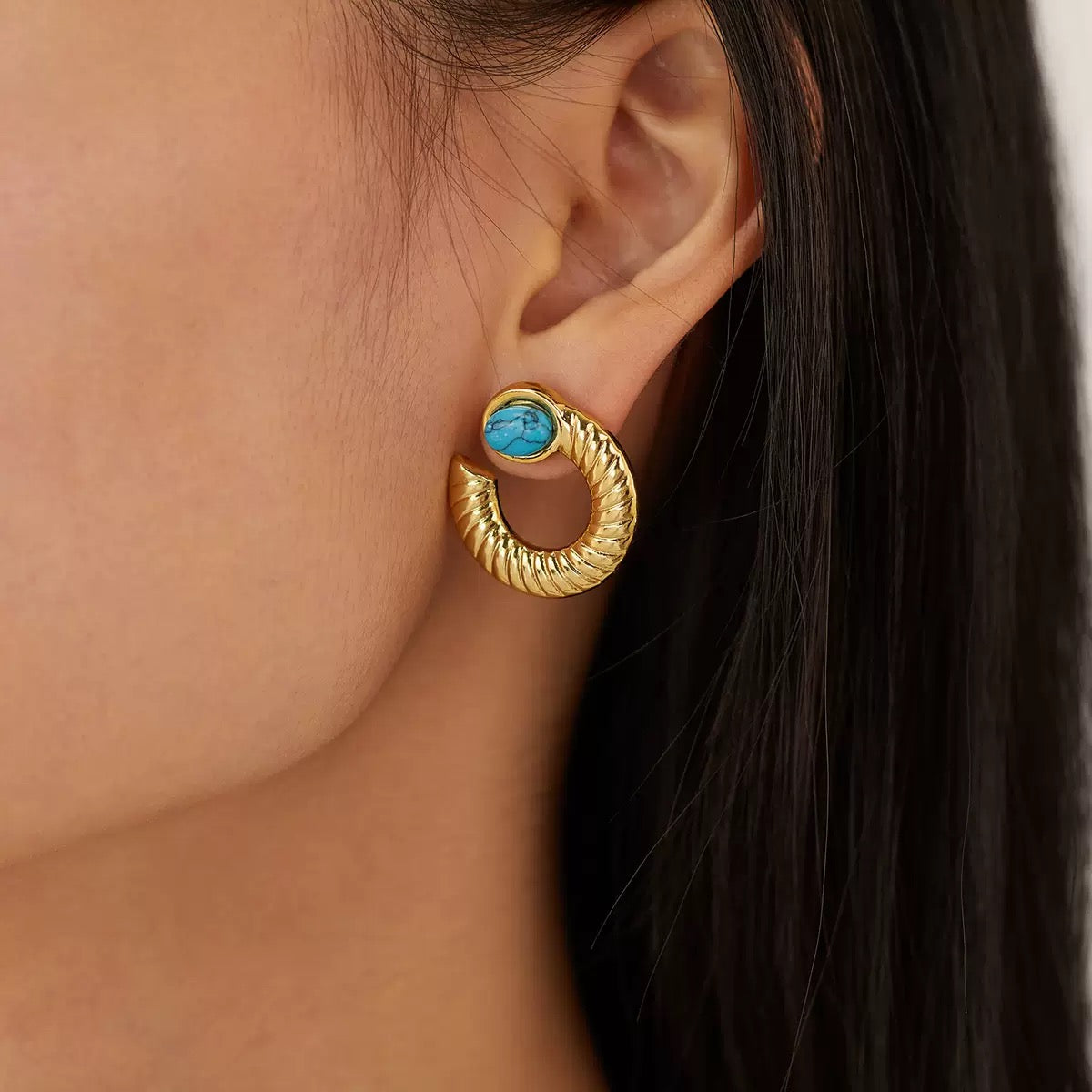 Turquoise Halo