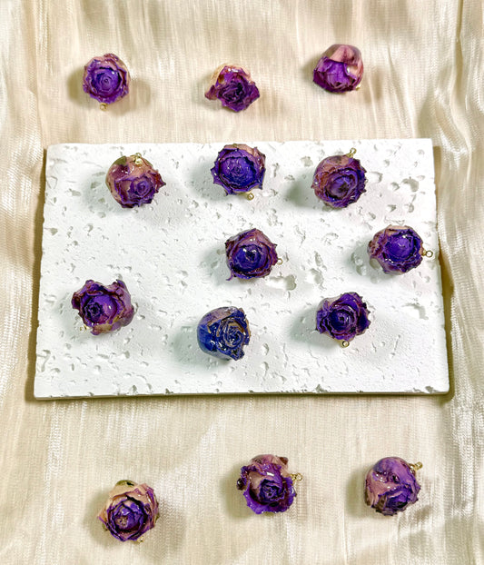 Pendentif Rose de Minuit