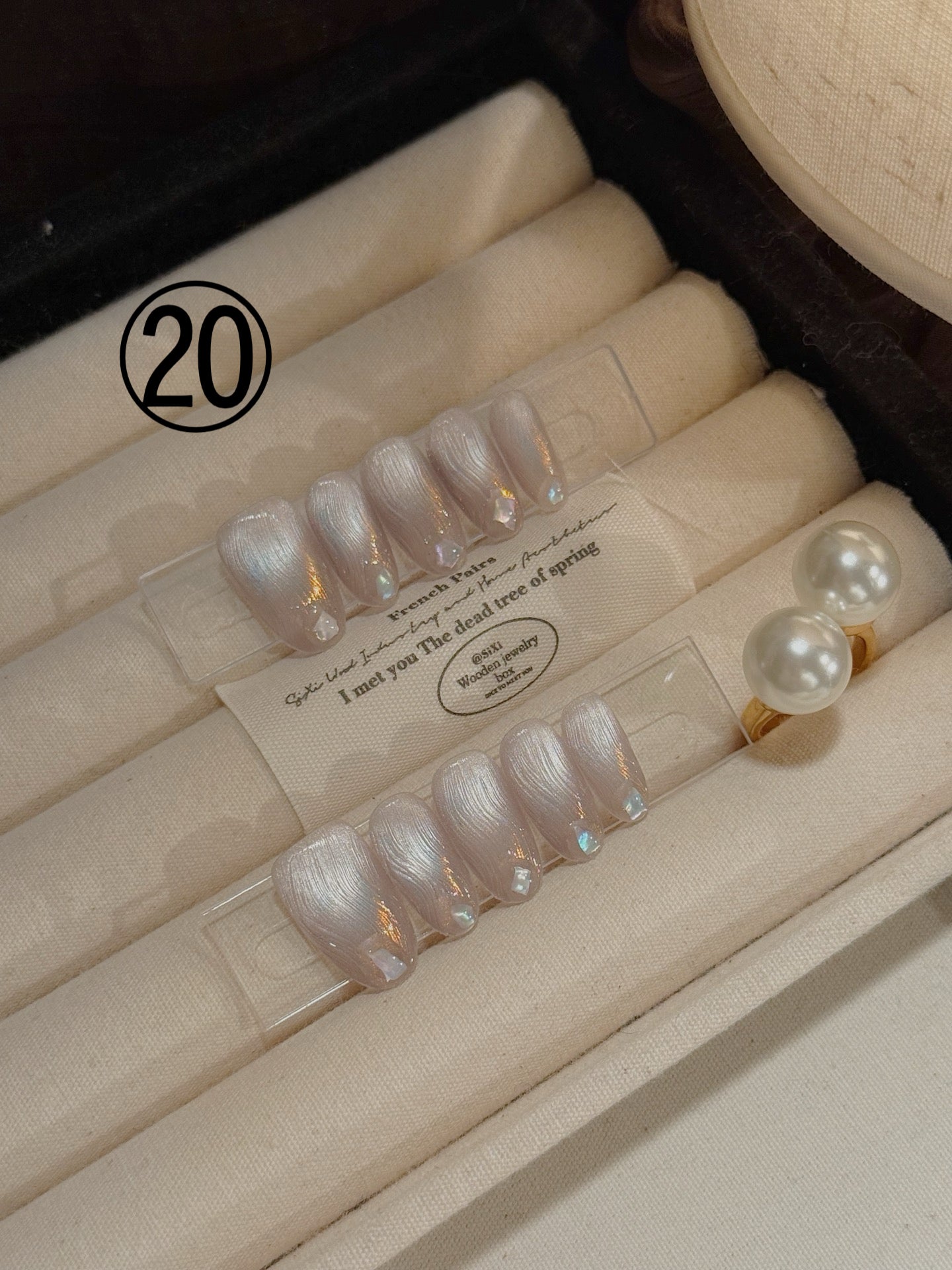 Faux ongles